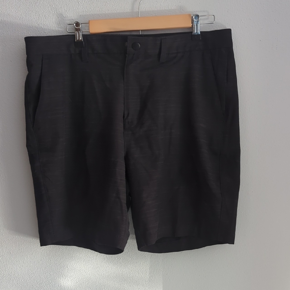 Apt. 9 Men's Black Flat Front Shorts